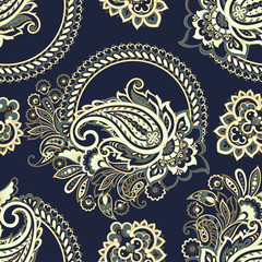 seamleass isolated paisley vector floral ornament
