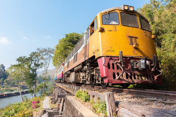 Obraz premium Trains that run on rails.