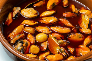 Mejillones en escabeche.