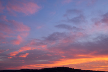 Naklejka na ściany i meble beautiful sky with clouds at sunrise