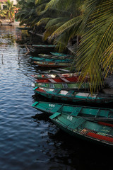 Fototapeta na wymiar ninh binh vietnam lake boat colorful