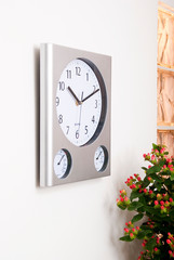 Home decoration; grey wall clock.