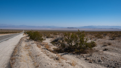 Fototapeta na wymiar peace on a desert landscape of California