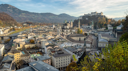 Fototapeta premium Blick auf die Altstadt von Salzburg