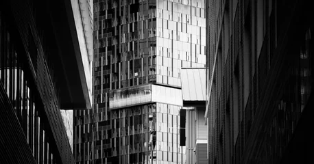 Bürogebäude in schwarz weiß © Letters from Joakim