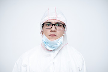 Naklejka premium Coronavirus.A young student working in medicine.