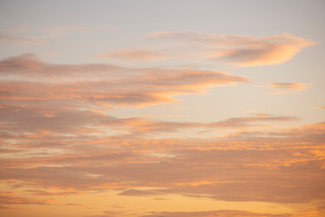 Fototapeta na wymiar sky with clouds at dusk