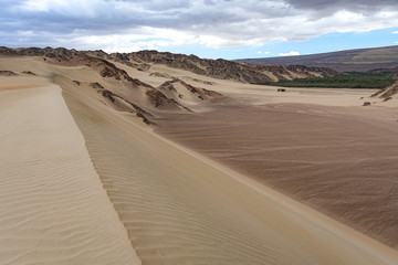 Fototapeta na wymiar Landscapes and sand dunes in the Nazca desert. Ica, Peru.
