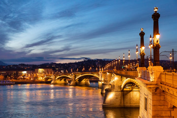 Fototapeta na wymiar Margaret Bridge in Budapest, Hungary