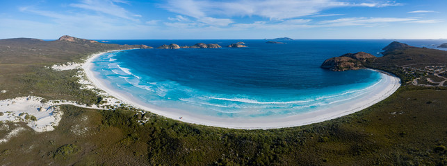 View of the beach at Lucky Bay in the Cpae Le Grand National Park, near Esperance in Western Australia