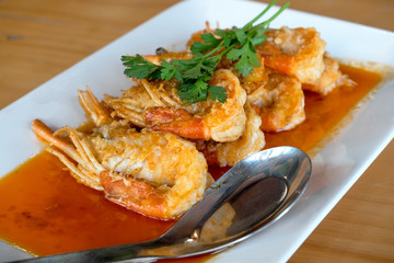 Fried Shrimp with Salt Sauce