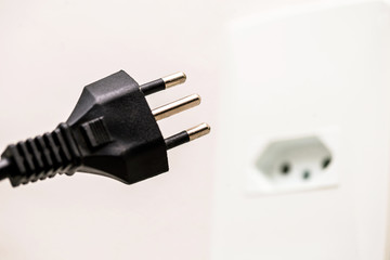 Brazilian plug, New standard of Brazilian plug, NBR 14136 is the official plug standard in Brazil. Three-pin socket with ground conductor.