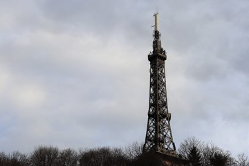 La tour métallique à Lyon sur la colline de Fourvière - Ville de Lyon - Département du Rhône - France