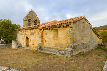 Fototapeta na wymiar Ancient mountain church