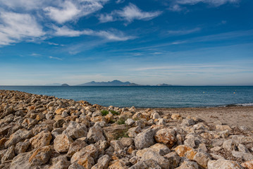 Fototapeta na wymiar Natural beach on Greece island.