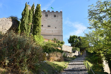 La Tour de Crest (XIIème siècle)