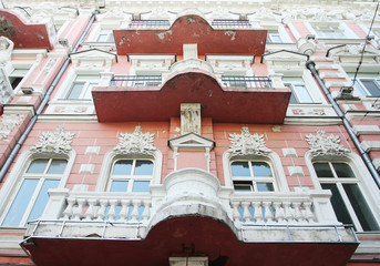 Beautiful old architecture in Odesa, Ukraine - 319418532
