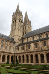 Fototapeta na wymiar cloister of the men abbey (abbaye aux hommes) in caen in normandy (france)