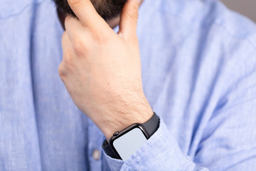 Fototapeta premium smart watch modern on hand