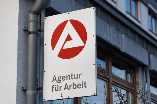wetzlar, hesse/germany - 17 01 2020: agentur f&uuml;r arbeit sign in wetzlar germany