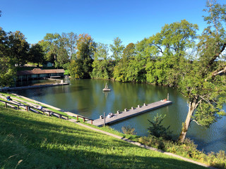 The lake Mannenweier or Mannenweiher pond (Three Ponds recreation area or Das Naherholungsgebiet...