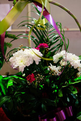 arrangement of white flowers 
