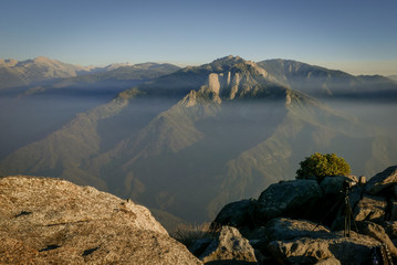 Moro Rock is a granite dome rock formation in Sequoia National Park, California, United States