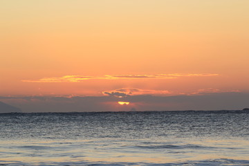 南伊豆　弓ヶ浜の朝日