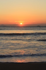 南伊豆　弓ヶ浜の朝日