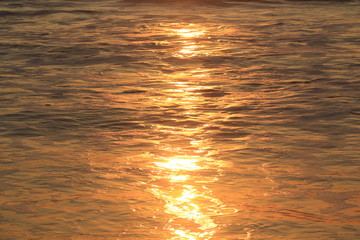 南伊豆　弓ヶ浜の朝日