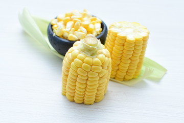  fresh organic corn in leaf, shelled and in pieces