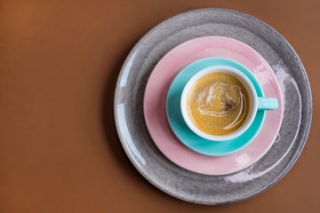 Cup go coffee.