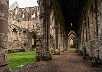 Fototapeta na wymiar Tintern abbey in Wales