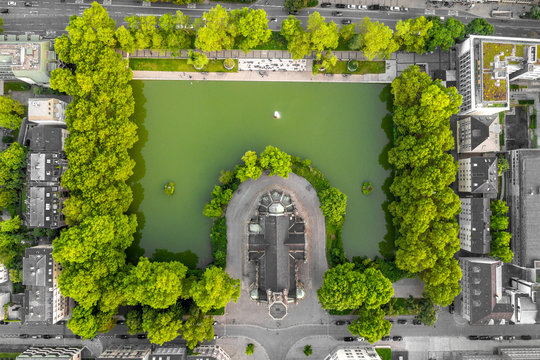 Stuttgarter Feuersee von Oben