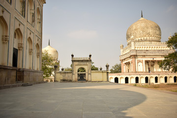 Seven Tombs of Hyderabad, India Sultan Quli Qutb Mulk's tomb was built in 1543