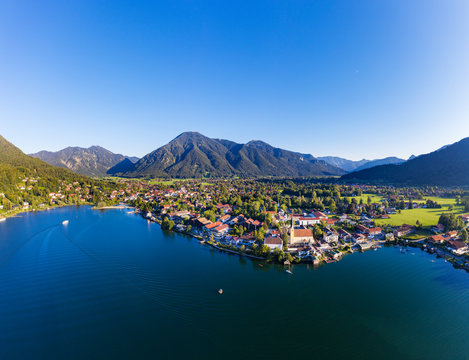 Germany, Bavaria, Rottach-Egern, Aerial view of clear sky over lakeshore town