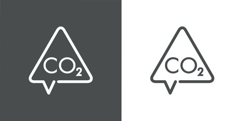 Señal de tráfico como burbuja de habla con CO2 en fondo gris y fondo blanco © teracreonte