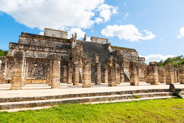 Obraz premium Ancient Ruins of Temple of Warriors at Chichen Itza, Mexico