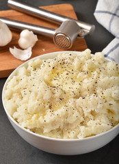 Garlic mashed potatoes