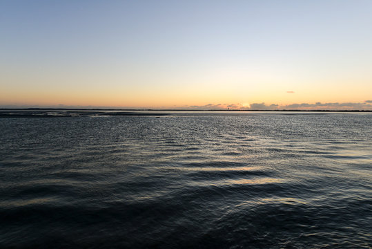 coucher de soleil, Passage du Gois, île de Noirmoutier, Beauvoir sur Mer, 85, Vendée, région Pays de la Loire