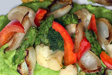 steak with vegetables