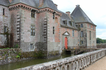 Fototapeta na wymiar medieval brick castle in carrouges in normandy (france)