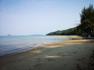 einsame Strände abseits des Tourismus Krabi Thailand 