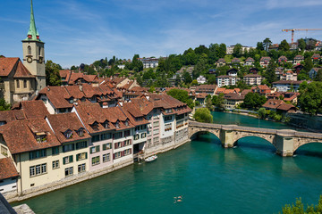 Fototapeta na wymiar The river Aare flowing through Bern, Switzerland