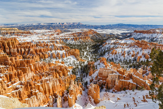 Panoramic view of Bryce Canyon National Park in winter covered with snow seen from Inspiration Point