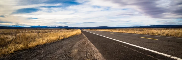 Badkamer foto achterwand Empty southwest U.S road, Arizona State Route 66 © JeanLuc Ichard