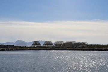 Stockfisch Holzgestelle auf den Lofoten