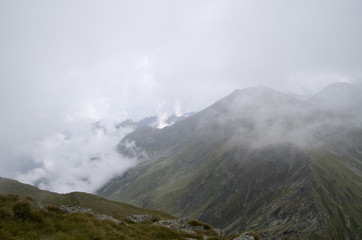 Fototapeta na wymiar View to ridge in the Carpathians