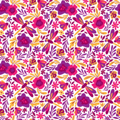 Summer seamless pattern. Floral print for textiles. Flowers and insects. Doodle style