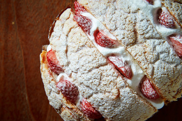 Strawberry and whipped cream bread 